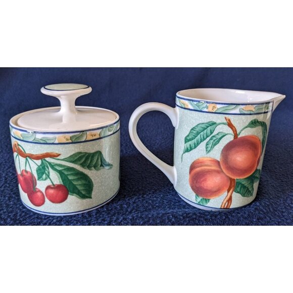 VTG C.1995 Victoria & Beale L'Amour Creamer Sugarbowl Fine China Forbiden Fruit - Picture 2 of 7